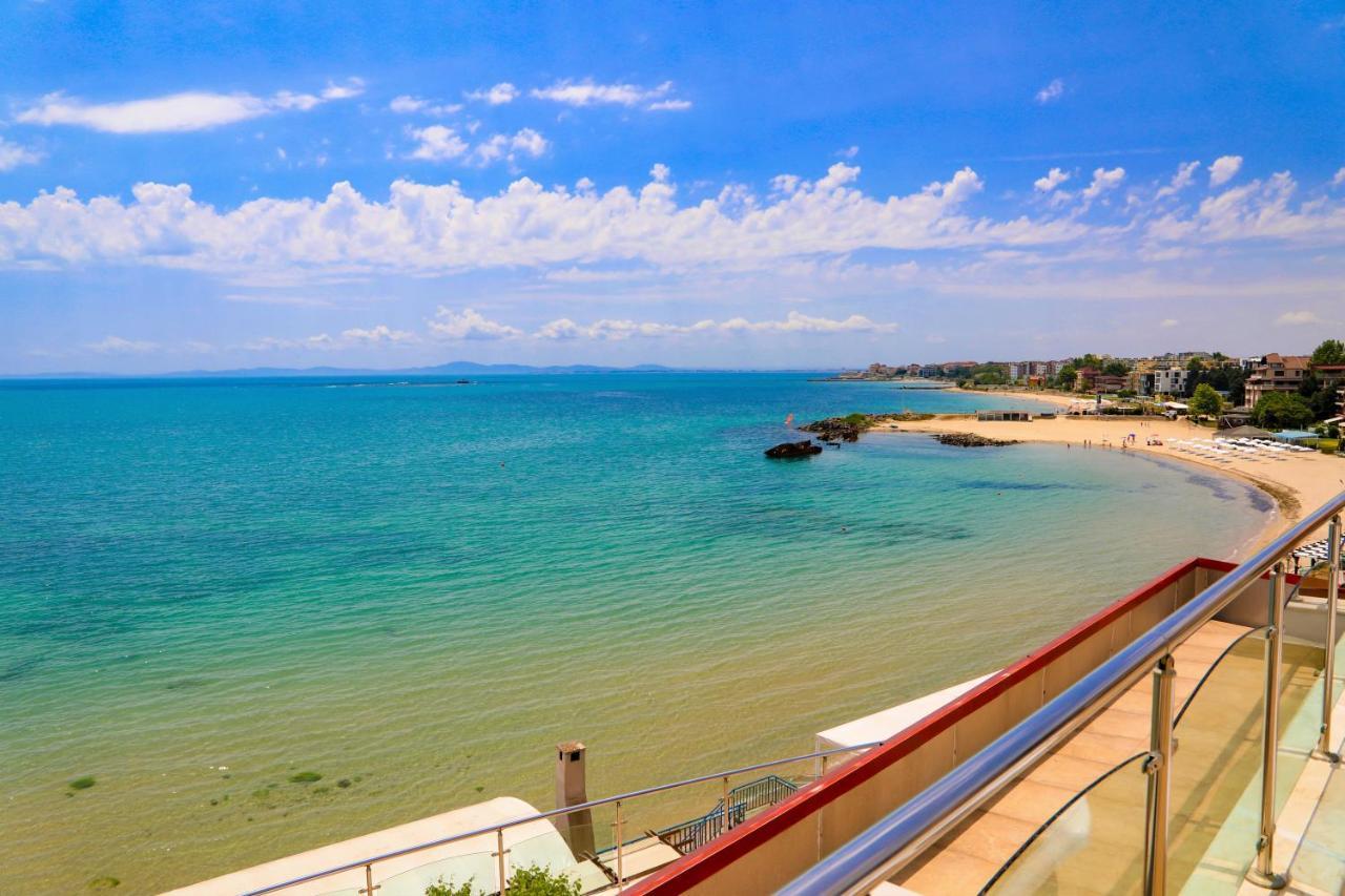 Petrov Family Hotel Nesebar Exterior foto
